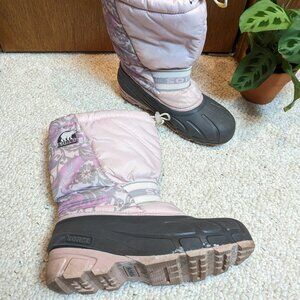 Sorel Women's Cub Light Pink Floral Print Snow Boots